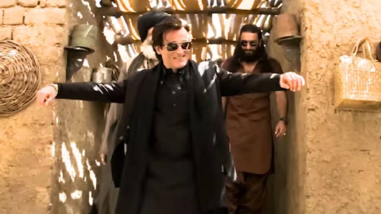 'धुरंधर'मधला तो सीन, ज्यात अक्षय खन्ना सगळ्यांवर पडला भारी; बॉबी देओलच्या 'जमाल कुडू'शी होतेय तुलना 'धुरंधर'मधला तो सीन, ज्यात अक्षय खन्ना सगळ्यांवर पडला भारी; बॉबी देओलच्या 'जमाल कुडू'शी होतेय तुलना