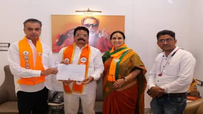 Anil Kokil Ward No 204 : उमेदवारी जाहीर होताच अर्ध्या तासात लालबाग-परळमध्ये बंडखोरी, उद्धव ठाकरेंना सर्वात मोठा झटका