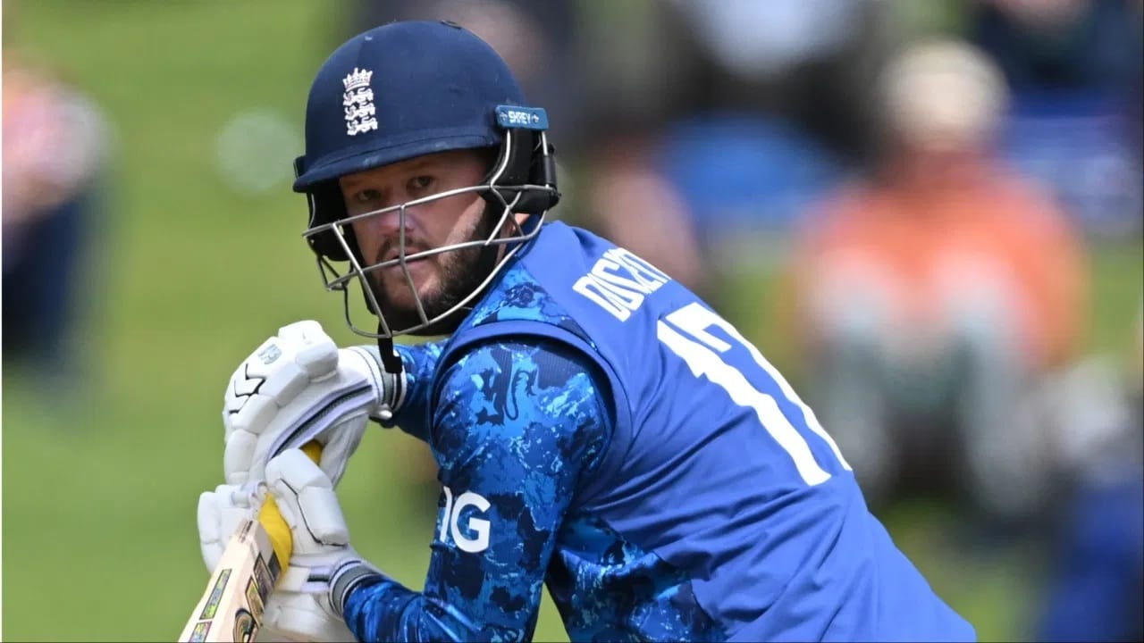 इंग्लंडचा विकेटकीपर बॅट्समन बेन डकेट याची बेस प्राईज 2 कोटी रुपये इतकी होती. दिल्ली कॅपिट्ल्सने डकेटला 2 कोटी रुपये मोजून आपल्या गोटात घेतलं. (Photo Credit: PTI)