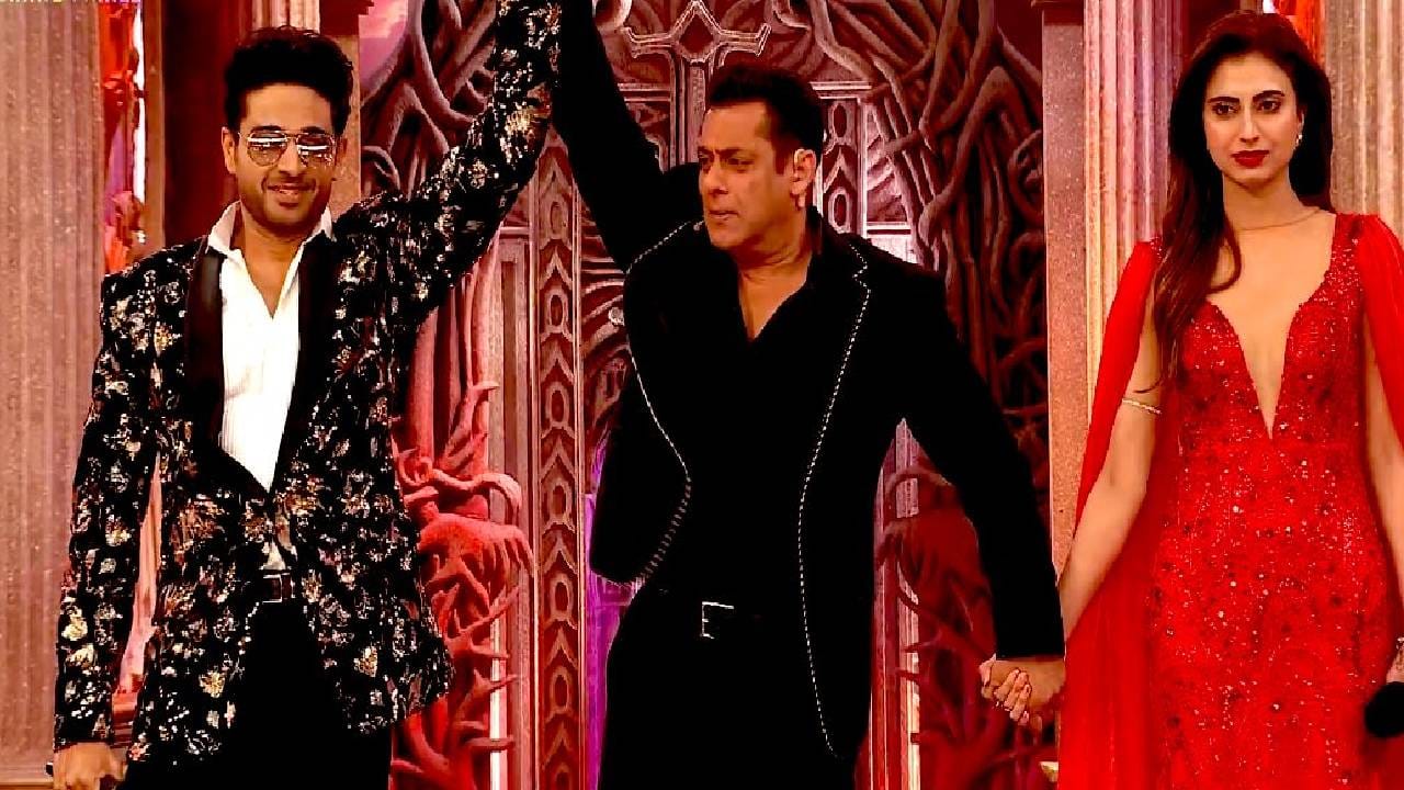 जीके म्हणून ओळखला जाणारा गौरव हा चाहत्यांमध्ये प्रचंड लोकप्रिय आहे. सुरुवातीपासूनच तो ट्रॉफीचा प्रबळ दावेदार मानला जात होता. गौरवला प्रत्येक आठवड्यासाठी जवळपास 17.5 लाख रुपये मानधन मिळत होते. म्हणजेच चौदा आठवड्यांमध्ये त्याने तब्बल 2.45 कोटी रुपये कमावले आहेत.