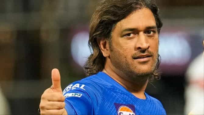 MS Dhoni Retirement : धोनी IPL 2026 नंतर निवृत्त होणार; सीएसकेच्या माजी खेळाडूकडून शिक्कामोर्तब! म्हणाला..