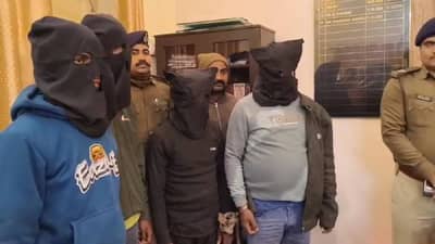 Extramarital Affair :  भाच्याने संतोष मामाचा विश्वास मोडला, त्याच्याच गर्लफ्रेंडसोबत...अखेर खूप वाईट घडलं