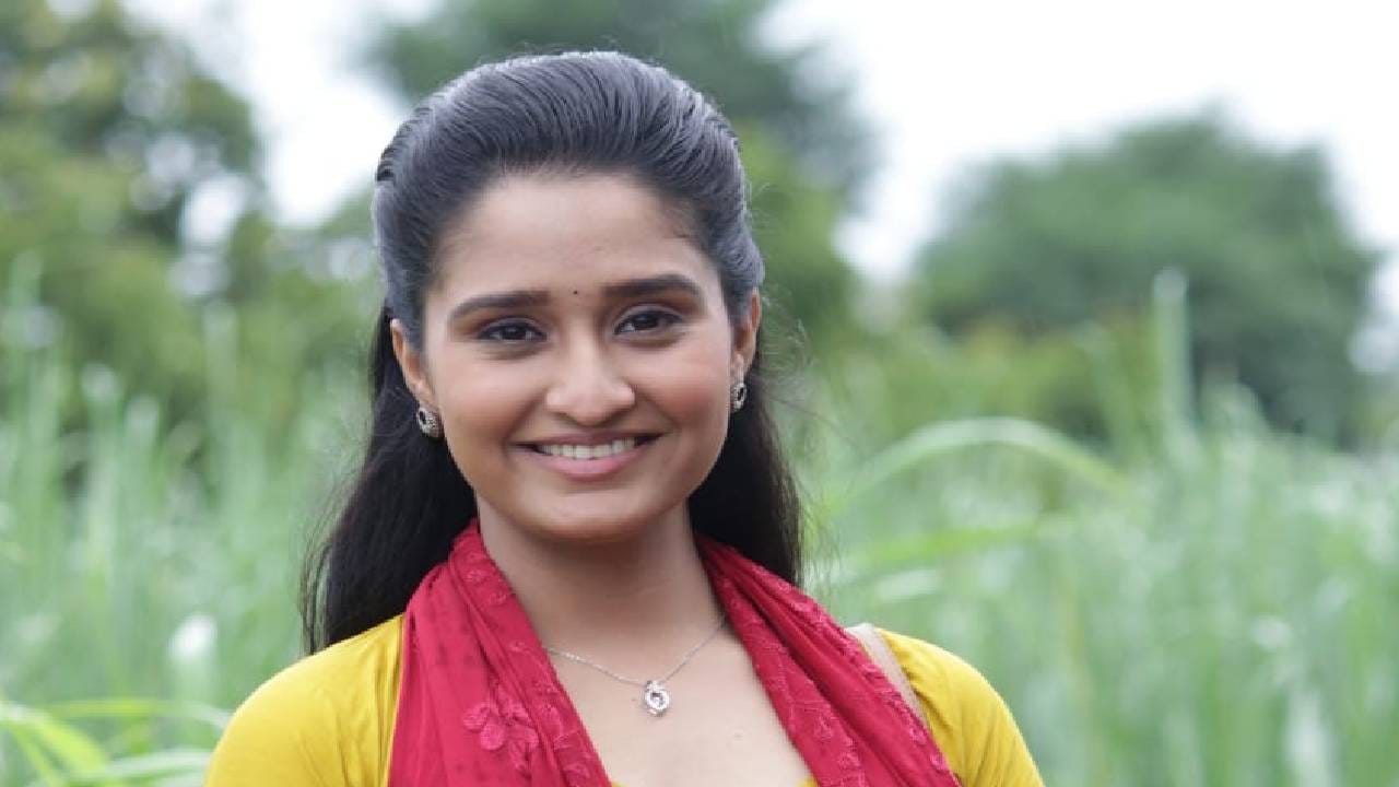 हे पाहून लालीच्या मनात मत्सर निर्माण होतो. दरम्यान अजित आर्याला भेटण्याचं प्रयत्न करत असताना साकेतविरुद्ध खोट्या अफवा पसरवण्याचं षड्यंत्रही आखतो, ज्यामुळे जामकरच्या मनातला संशय अधिक बळावणार आहे. 
