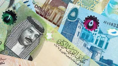 या देशाच्या चलनापुढे डॉलर फेल, एका दिनारसाठी मोजावे लागतात 247 भारतीय रूपये