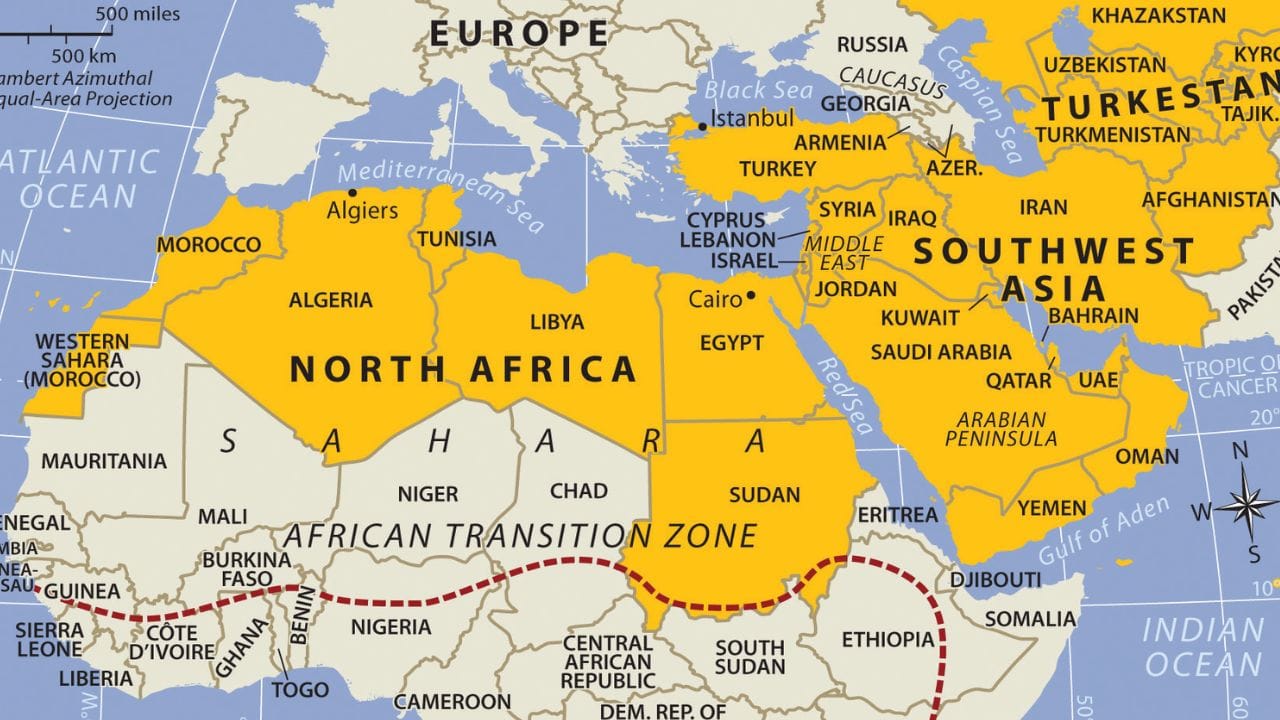 इजिप्त - इजिप्त हा असा देश आहे जो दोन खंडांमध्ये विभागलेला आहे. इजिप्तचा मुख्य भाग उत्तर आफ्रिकेत येतो, परंतु त्याचा सिनाई द्वीपकल्प हा ईशान्येकडील भाग भौगोलिकदृष्ट्या आशिया खंडात मोडतो. यामुळे इजिप्त हा दोन खंडांमधील पूल मानला जातो.