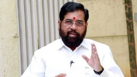 शिवसेना शिंदे गटाला धक्का, महापालिका निवडणुकीच्या तोंडावर मोठी बातमी.