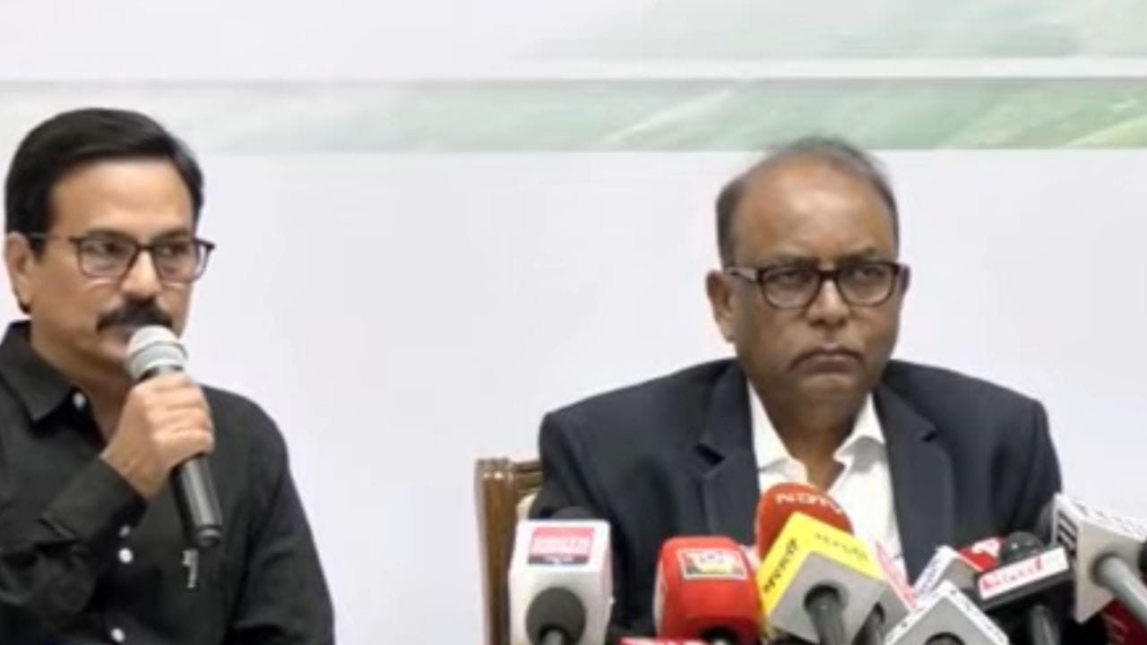 Maharashtra Election 2026 Date : राज्यात महापालिका निवडणुकीची घोषणा, मतदान कधी? निकाल कधी? वाचा A टू Z माहिती Maharashtra Election 2026 Date : राज्यात महापालिका निवडणुकीची घोषणा, मतदान कधी? निकाल कधी? वाचा A टू Z माहिती