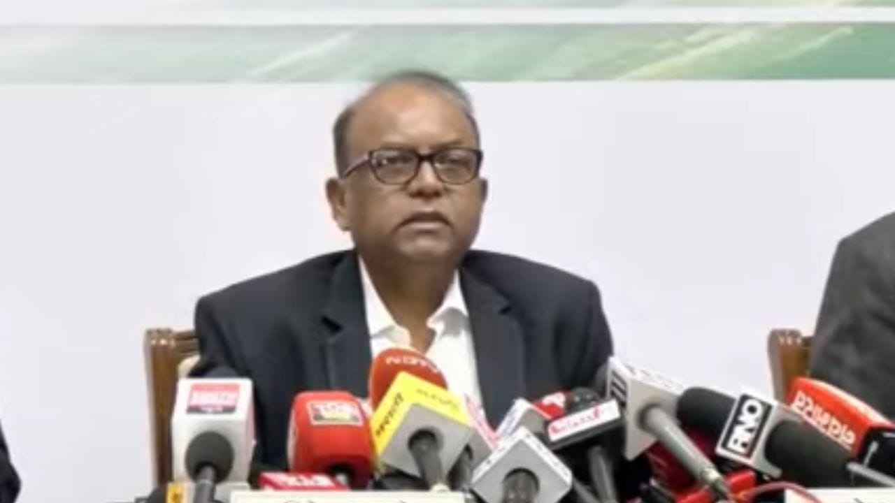 Municipal Corporation Election 2025 : राज्यात महापालिका निवडणुका जाहीर, ओबीसींसाठी किती जागा? Municipal Corporation Election 2025 : राज्यात महापालिका निवडणुका जाहीर, ओबीसींसाठी किती जागा?