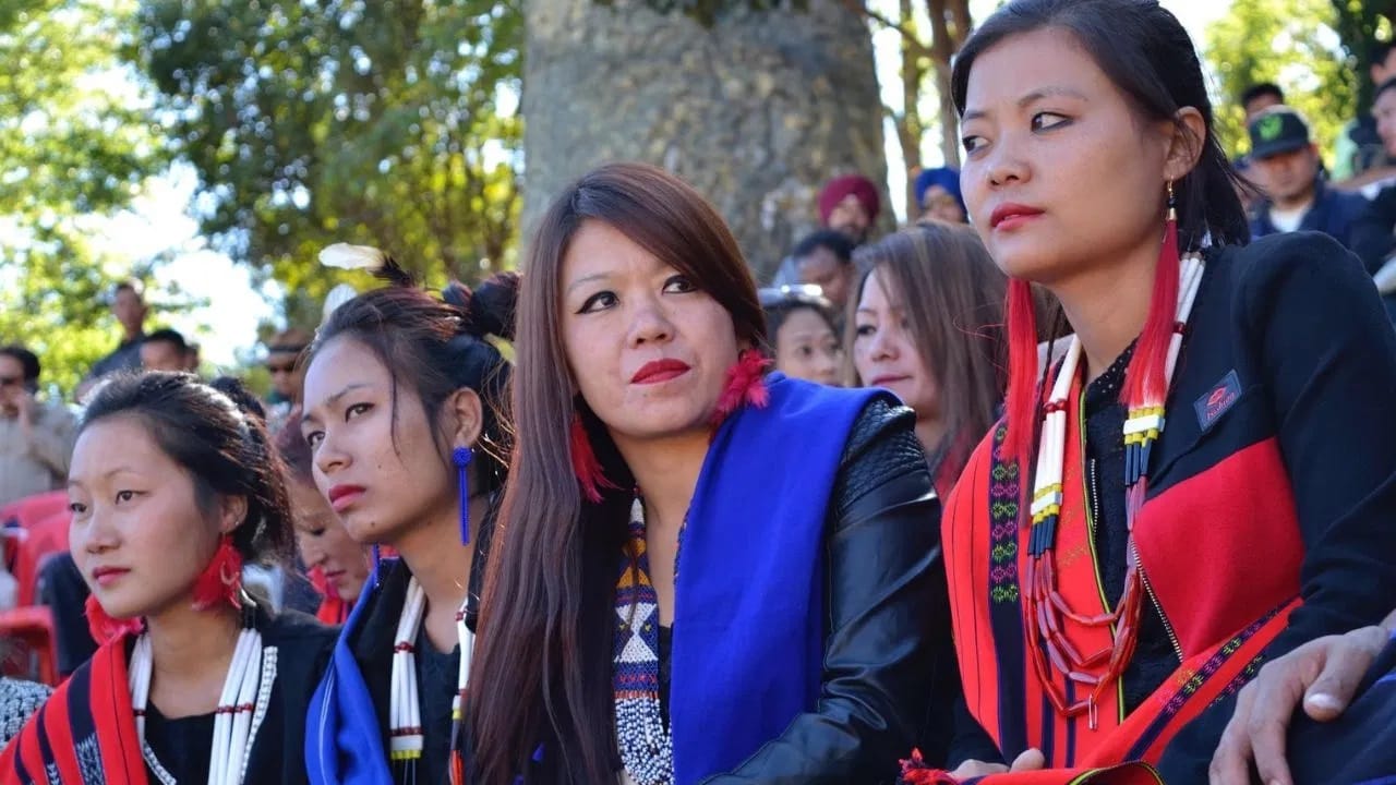 जर तुम्हाला माहित नसेल की कोणत्या राज्याची अधिकृत भाषा इंग्रजी आहे, तर आज आपण त्याबद्दल जाणून घेऊ. याबद्दल फार कोणाला माहिती नाही... अनेकांना या प्रश्नाचं उत्तर माहिती नाही...