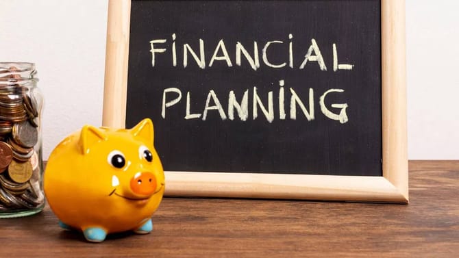 2026 पूर्वी पैसे हाताळण्यासाठी ‘ही’ महत्त्वाची पावले उचला