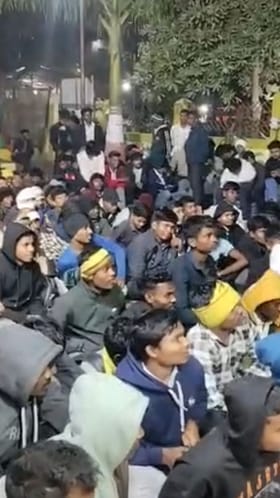 गोंदिया आदिवासी वस्तीगृह 'डेंजर झोन'मध्ये!.