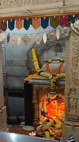 संकष्टी चतुर्थीच्या निमित्ताने गणपतीपुळे मंदिरात तुफान गर्दी.