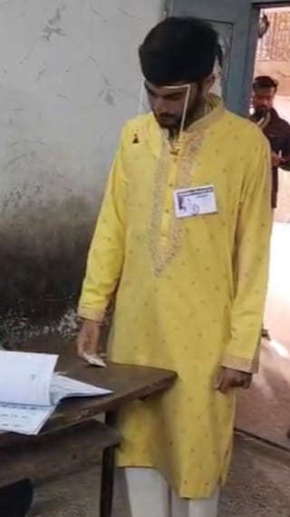 मनमाड : आधी मतदान, नंतर लग्न; उमेदवाराचा Video व्हायरल