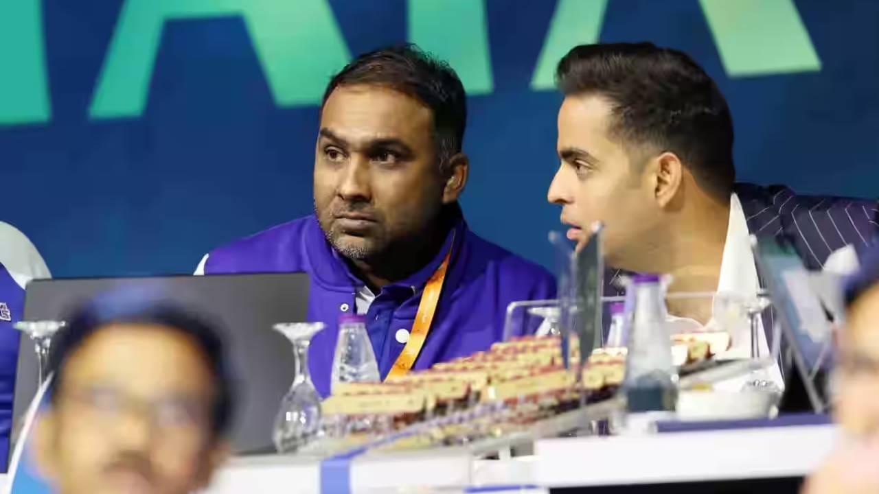 फ्रेंचायझींनी आपल्याला आवश्यक असलेल्या जास्तीत खेळाडूंना रिटेन केलं आहे. तर काही खेळाडूंना रिलीज केलं आहे. त्यामुळे रिलीज खेळाडूंसाठी आरटीएम कार्ड वापरता येईल का? असा प्रश्न अनेकांना पडला आहे. (Photo: BCCI/IPL)