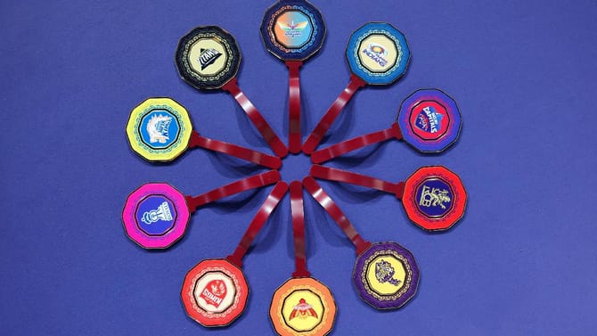 आयपीएलचा पहिला प्लेयर अनसोल्ड, तर पृथ्वी शॉ-सरफराज खान पुन्हा कमनशिबी