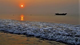 GK : हिमालय पर्वत आणि समुद्रकिनारा असलेले एकमेव राज्य कोणते?.