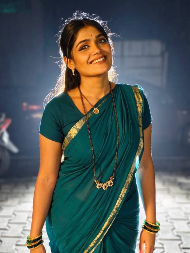 मनापासून सॉरी..; ईशा केसकरने का मागितली चाहत्यांची माफी?