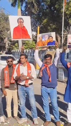 उबाठा आणि मनसे युतीमुळे जळगावात कार्यकर्त्यांचा जल्लोष.