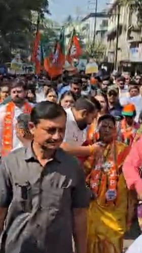 केडीएमसी निवडणुकीसाठी उमेदवारी अर्जांचा महापूर.