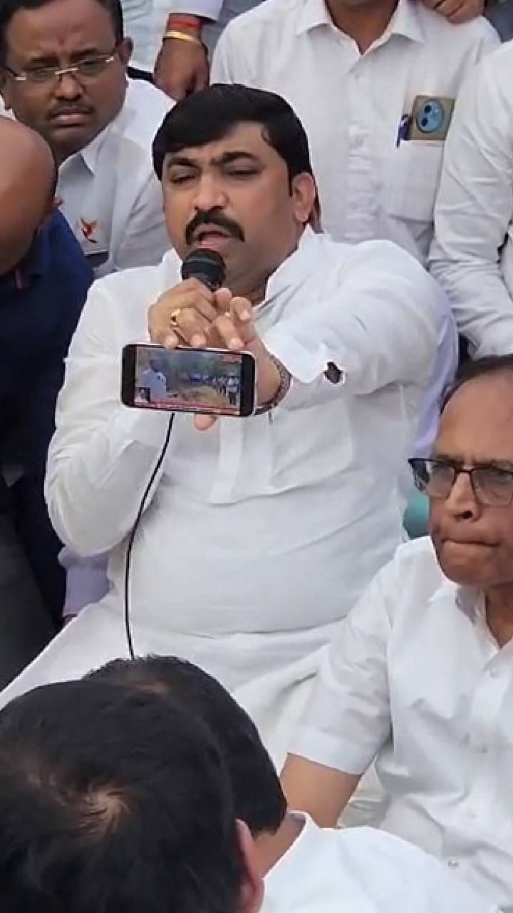 टाटा पावर प्रशासनाच्या विरोधात कर्जत भिवपुरीत स्थानिकांचा एल्गार