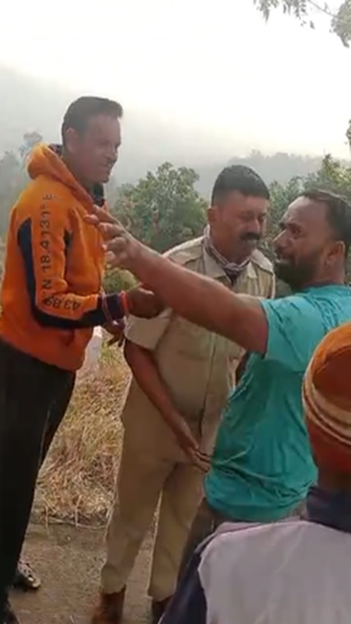 Kolhapur : एसटी चालकाला शिवीगाळ, दुचाकीस्वारावर गु्न्हा दाखल