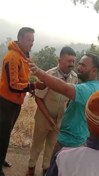 Kolhapur : एसटी चालकाला शिवीगाळ, दुचाकीस्वारावर गु्न्हा दाखल