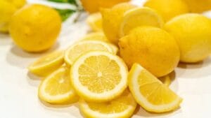 लिंबापेक्षाही कित्येक पट गुणकारी हा घटक, तुम्हीही करत आहात चूक? 