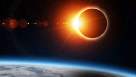 चंद्रग्रहण आणि सूर्यग्रहणाचा सर्वाधिक फटका या राशींच्या लोकांना, थेट..