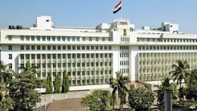 फडणवीस सरकारचं वर्ष कसं गेलं? काय आहे महाराष्ट्राचा मूड? जाणून घ्या