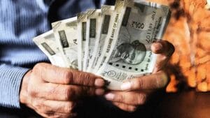 Best Post Office Deposit Scheme : कमाल आहे ही सरकारी स्कीम, फक्त व्याजापोटी मिळणार 2 लाख रुपये