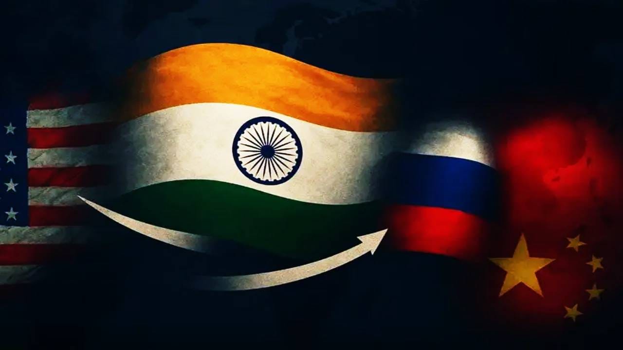 हे जग चालवतंय कोण? 2025 मधील सर्वात शक्तिशाली देशांची यादी समोर, भारत कोणत्या नंबरवर? हे जग चालवतंय कोण? 2025 मधील सर्वात शक्तिशाली देशांची यादी समोर, भारत कोणत्या नंबरवर?