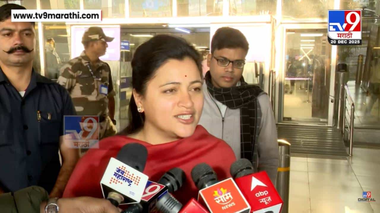 Navneet Rana : बाबरच्या नावाने मशीद बांधली तर कारसेवक तिथे जातील अन्... नवनीत राणा यांचा टोकाचा इशारा