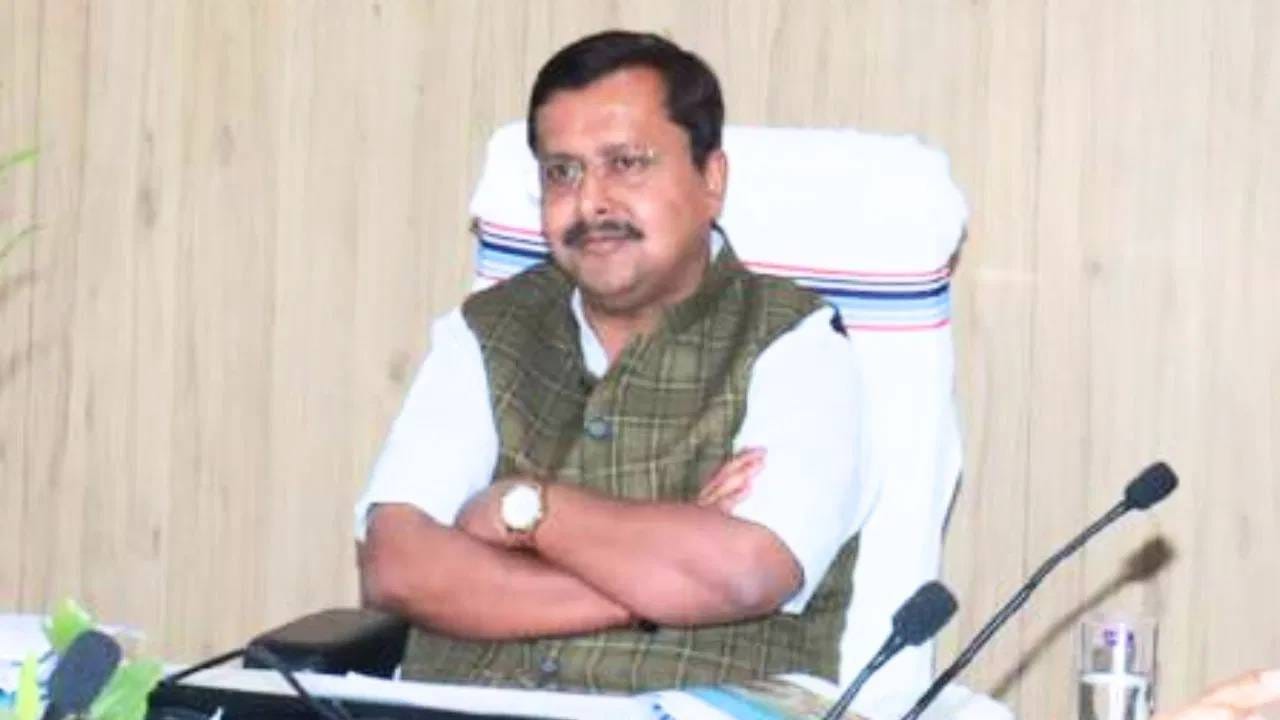 नितीन नबीन भाजपाच्या राष्ट्रीय कार्यकारी अध्यक्षपदी, शिक्षण किती, संपत्ती किती? नितीन नबीन भाजपाच्या राष्ट्रीय कार्यकारी अध्यक्षपदी, शिक्षण किती, संपत्ती किती?