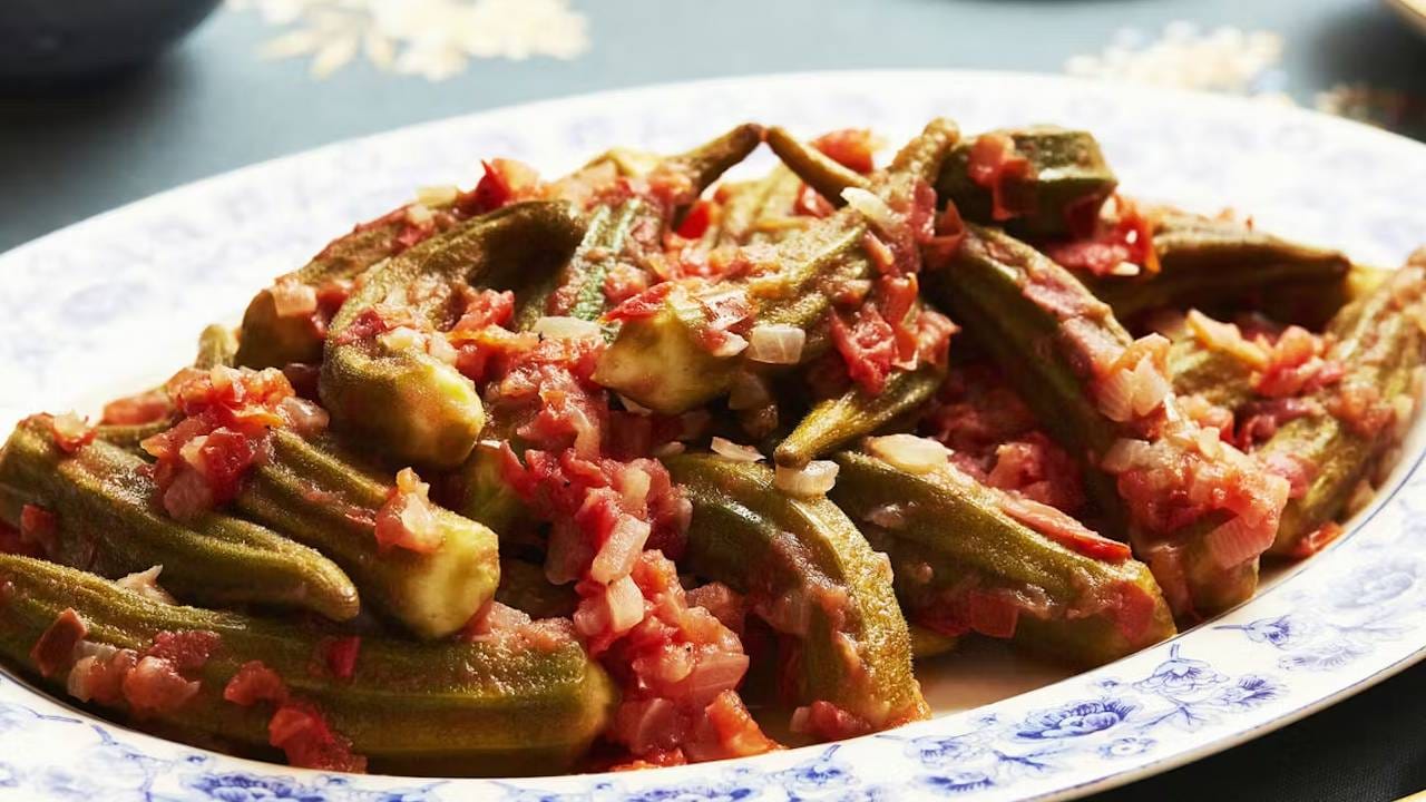 हिवाळ्यात निरोगी राहण्यासाठी काही गोष्टी अत्यंत महत्वाच्या आहेत. हिवाळ्यात जर तुम्हाला निरोगी राहायचे असेल तर हिवाळ्यात अजिबातच भेंडीची भाजी खाऊ नका. 