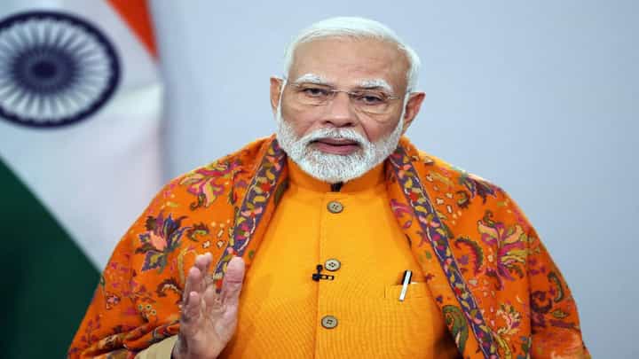 PM Modi : भारत-रशियात महत्त्वपूर्ण करार, मोदी म्हणाले आता व्यापारी संबंधाना नवी ताकद मिळणार PM Modi : भारत-रशियात महत्त्वपूर्ण करार, मोदी म्हणाले आता व्यापारी संबंधाना नवी ताकद मिळणार