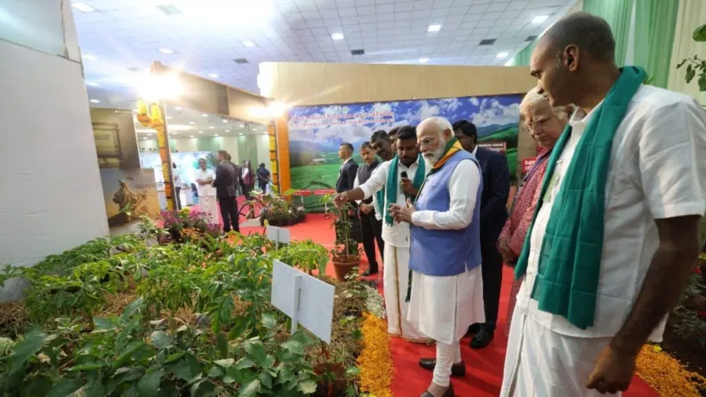 PM Modi : नैसर्गिक शेती हे भारताचे भविष्य, पंतप्रधान नरेंद्र मोदींची लिंक्डइनवर खास पोस्ट