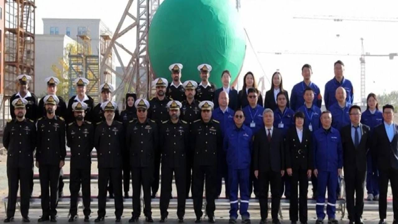 PNS Ghazi : 1971 च्या युद्धात भारताने बुडवलेली, आता पाकिस्तानी नौदलाला पुन्हा मिळाली पीएनएस गाजी पाणबुडी PNS Ghazi : 1971 च्या युद्धात भारताने बुडवलेली, आता पाकिस्तानी नौदलाला पुन्हा मिळाली पीएनएस गाजी पाणबुडी