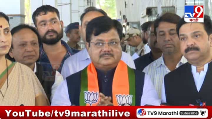 कॅसेट गुळगुळीत झाली! प्रवीण दरेकर यांचा विरोधी पक्षावर हल्ला कॅसेट गुळगुळीत झाली! प्रवीण दरेकर यांचा विरोधी पक्षावर हल्ला