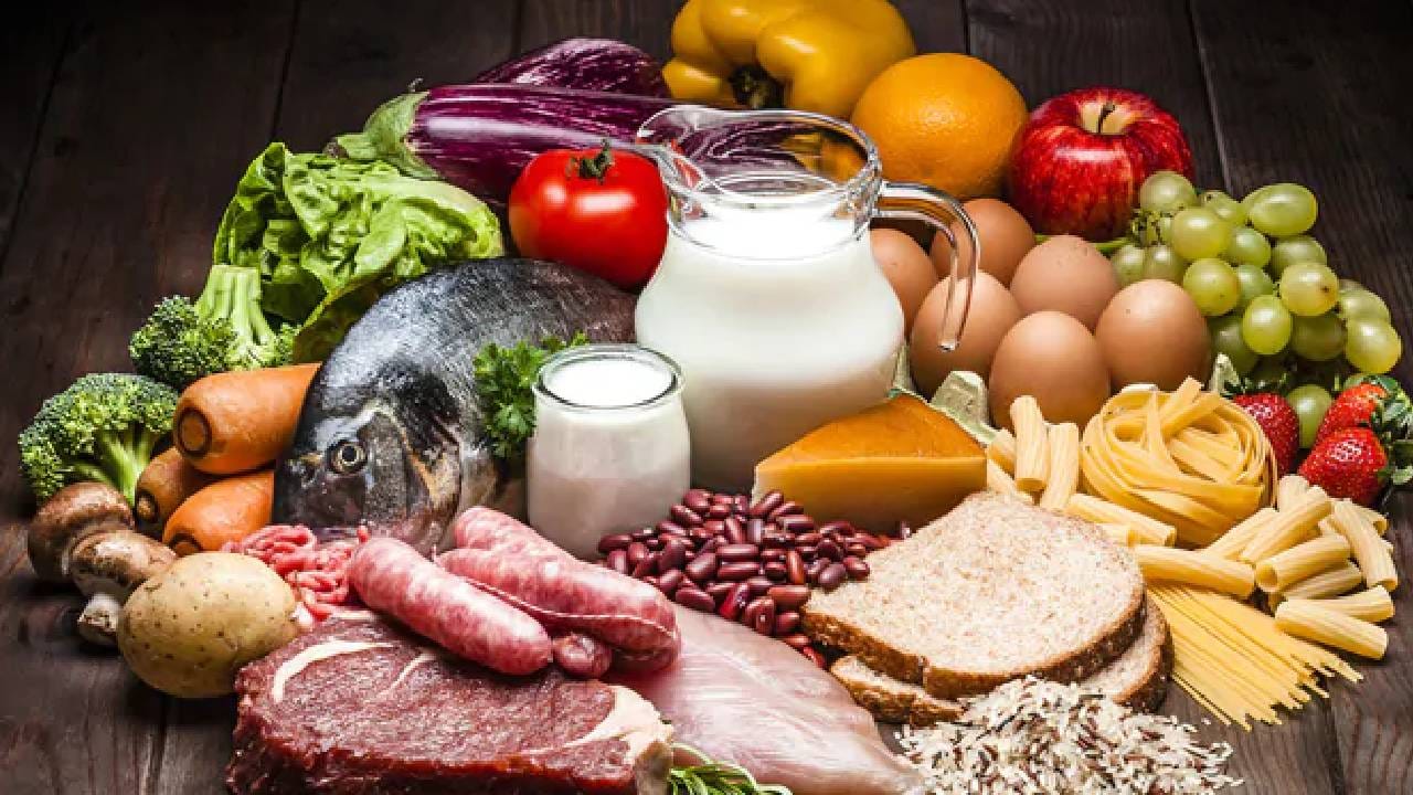 100 ग्रॅम डाळीत 24 ग्रॅम प्रथिने? काळ्या आणि पिवळ्या डाळी शरीराला प्रथिने देतात का? जाणून घ्या