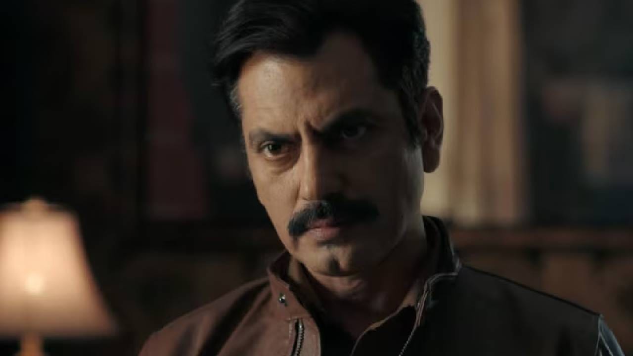 'रात अकेली है: द बंसल मर्डर्स' हा २०२५ सालचा क्राइम थ्रिलर चित्रपट आहे. या चित्रपटात नवाजुद्दीन सिद्दीकीने मुख्य भूमिका साकारली आहे. ही कथा ६ जणांच्या हत्येवर आधारित आहे. यात चित्रांगदा सिंह, राधिका आप्टे, रेवती, दिप्ती नवल, ईला अरुण, संजय कपूर आणि रजत कपूर यांसारखे कलाकार महत्त्वाच्या भूमिकेत दिसतात.