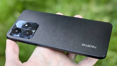 Realme घेऊन येत आहे 10,001 mAh बॅटरी असलेला स्मार्टफोन, जाणून घ्या पॉवरफूल फोनचे स्पेसिफिकेशन आणि लाँच तारीख