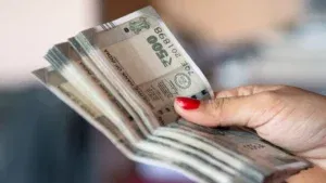 श्रीमंत बनण्यासाठी फक्त या 5 गोष्टी करा, भविष्य उज्ज्वल होणार