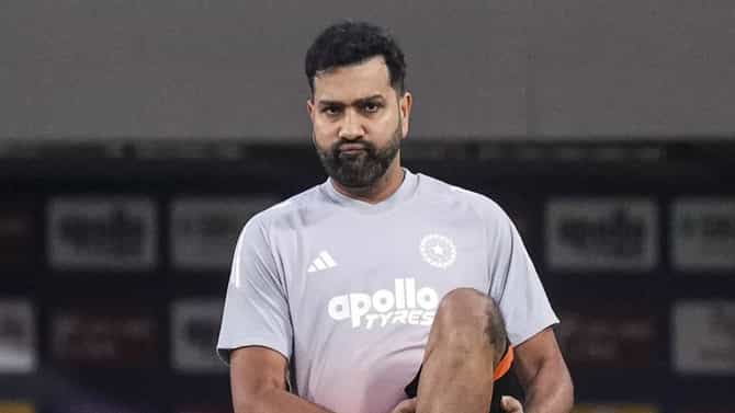 IND vs SA : दारुण पराभव, रोहितला सहनच झालं नाही, दोघांना मैदानातच सुनावलं