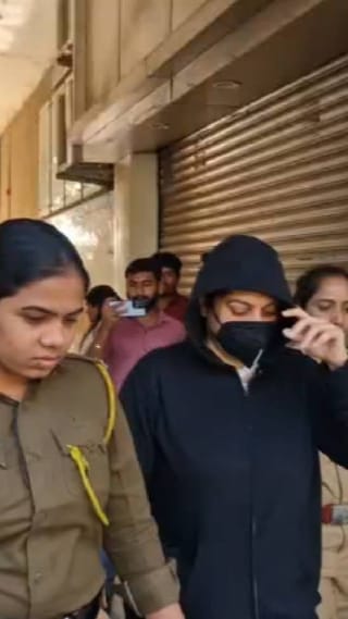 शीतल तेजवानीला घेऊन बावधन पोलीस पिंपरीतील ऑफिसवर पोहचले, पण..