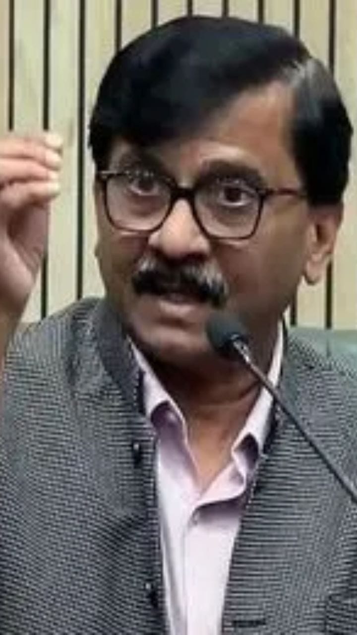 ... माझ्याकडे शब्द नाही! पुण्यात दोन्ही राष्ट्रवादी एकत्र; राऊतांची मोठी प्रतिक्रिया