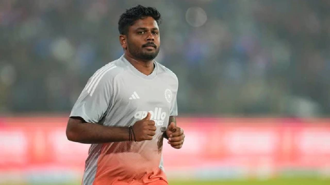 IND vs SA : त्यापेक्षा संजू सॅमसनला तुम्ही टीममध्ये घेऊच नका ना, जर तुम्ही...BCCI ला एकदम स्पष्ट पण तितकाच उत्तम सल्ला IND vs SA : त्यापेक्षा संजू सॅमसनला तुम्ही टीममध्ये घेऊच नका ना, जर तुम्ही...BCCI ला एकदम स्पष्ट पण तितकाच उत्तम सल्ला