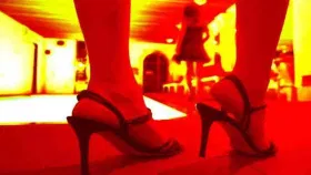 दोन लाख रेट, एक फोटो अन् मॉडेलचा सौदा; मुंबईतील मोठे रॅकेट उघड.