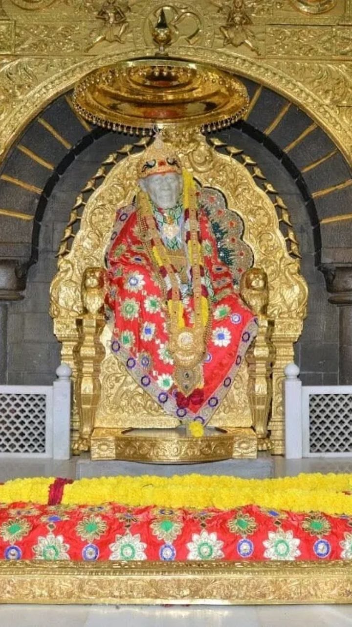 शिर्डी साई मंदिर 31 डिसेंबरला रात्रभर खुले; विशेष दर्शन व्यवस्था