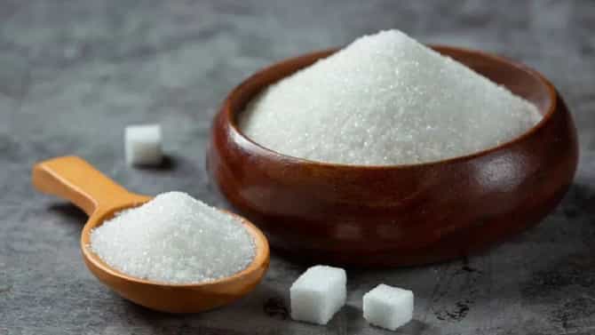 महिनाभर साखर नाही खाल्ल्यामुळे शरीरात होती हे बदल....