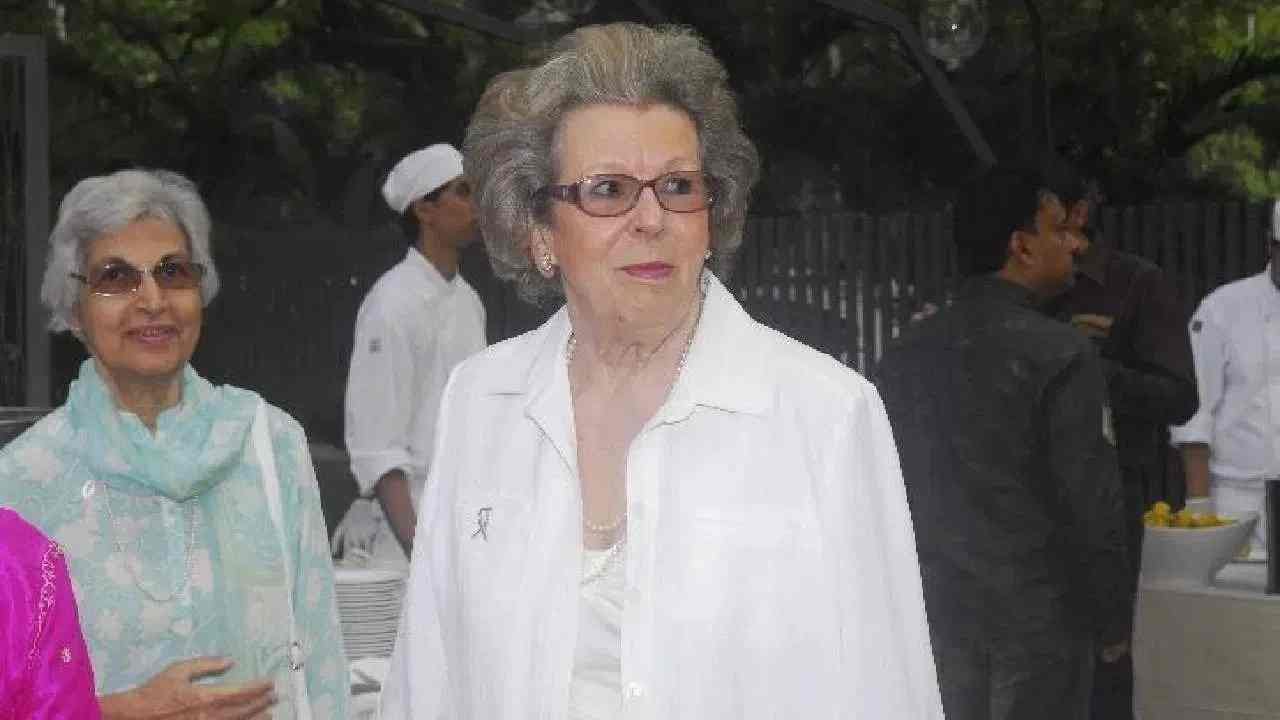 Simone Tata: लॅक्मे इतका मोठा ब्रँड कसा बनला? रतन टाटा यांच्याशी काय संबंध? जाणून घ्या